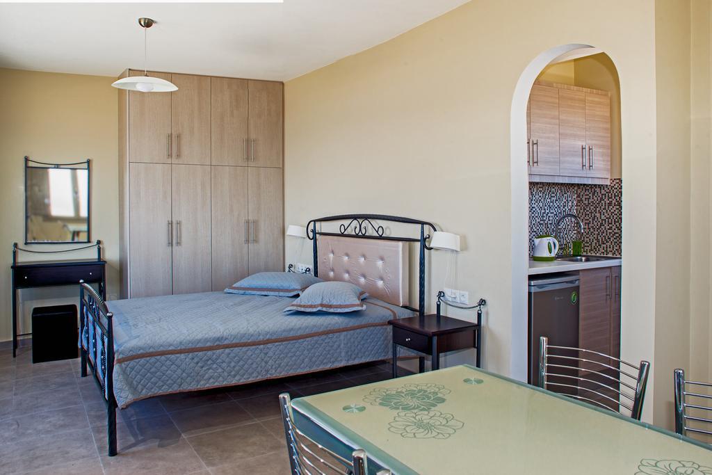 Santa Rinoula Suites Sea Sunset Views Adults Only Megalochori  Exteriör bild